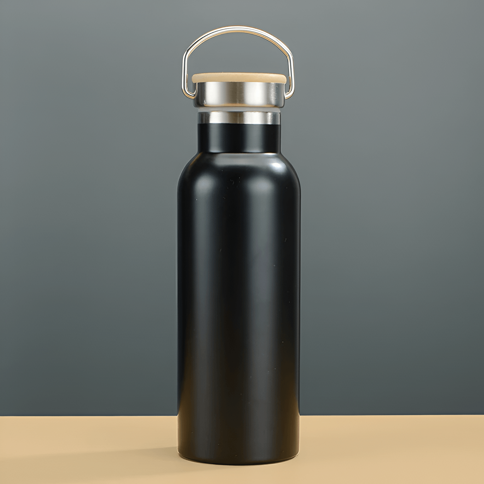 Hot & Cold Vacuum Insulated Bottle with Handle Lid in black color – elegant, strong, and ideal for hot and cold beverages